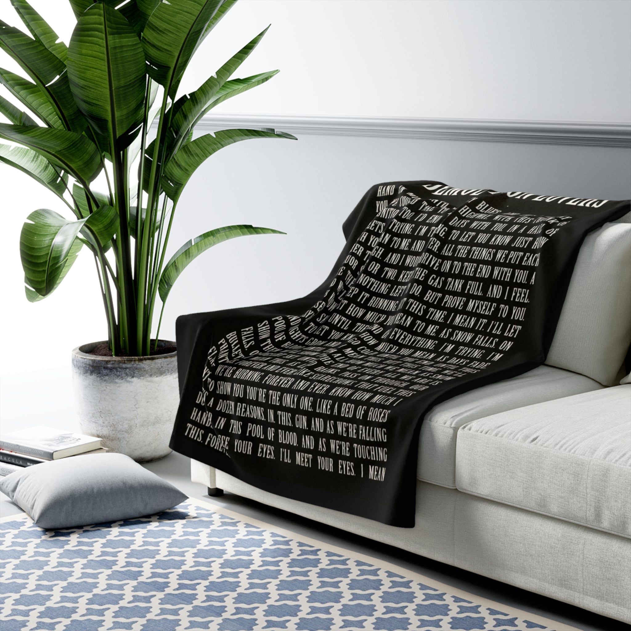 Sherpa Blanket with Demolition Lovers Lyric Print