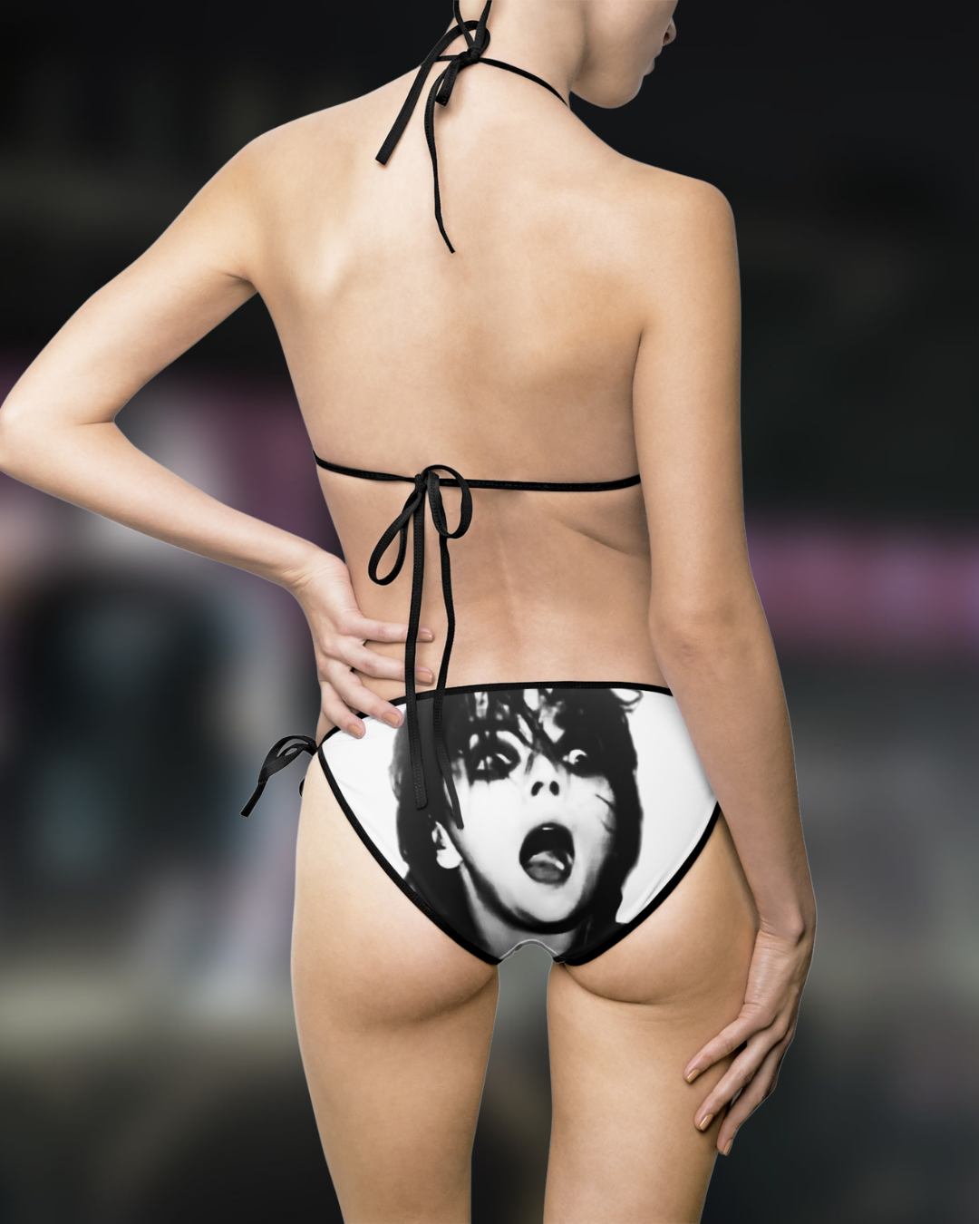 Gerard Bikini